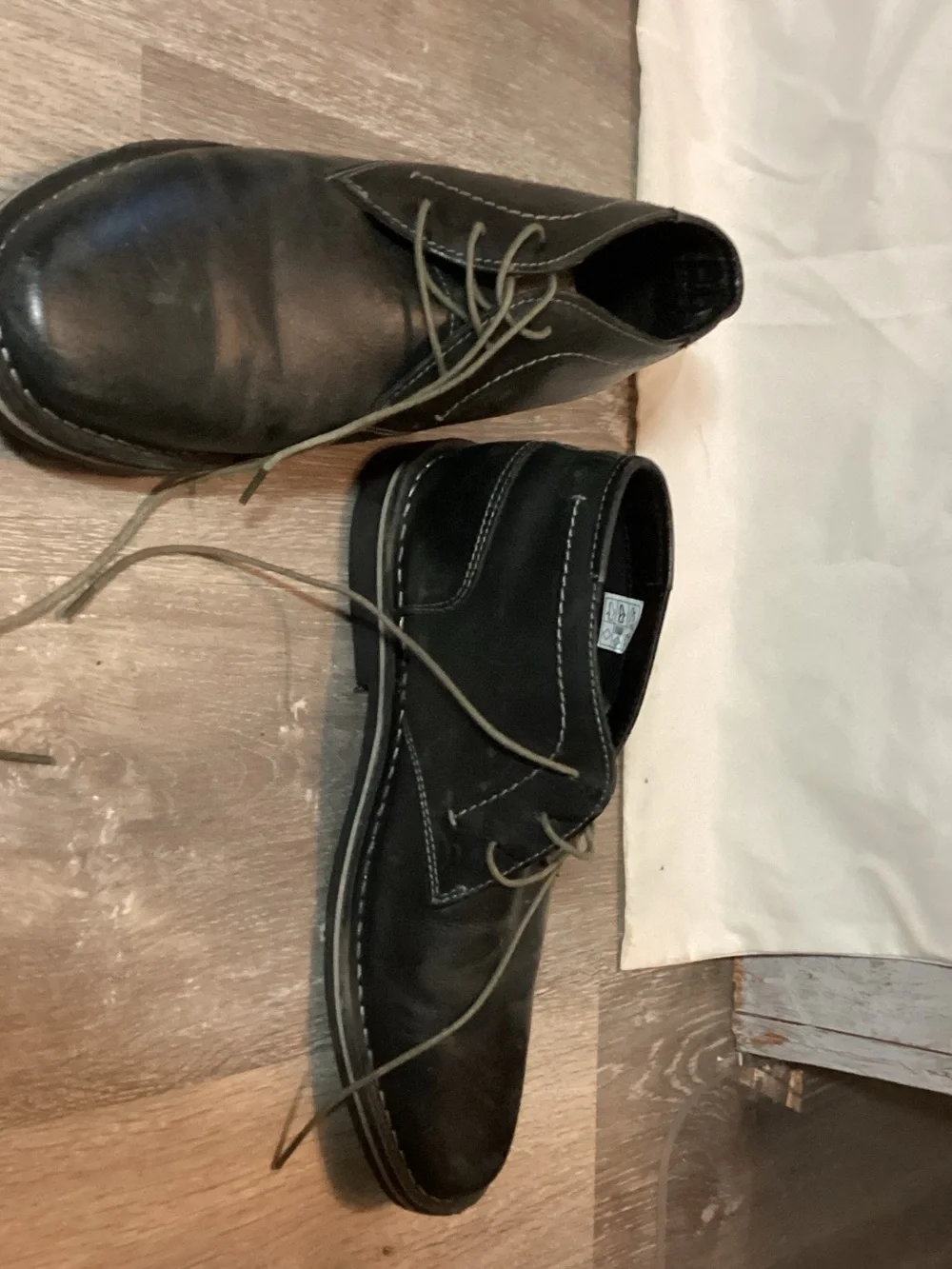 Steve Madden Black Leather Derby Lace-Up Shoes